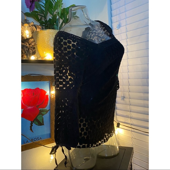 Solitaire lace babydoll peasant top - Picture 5 of 5